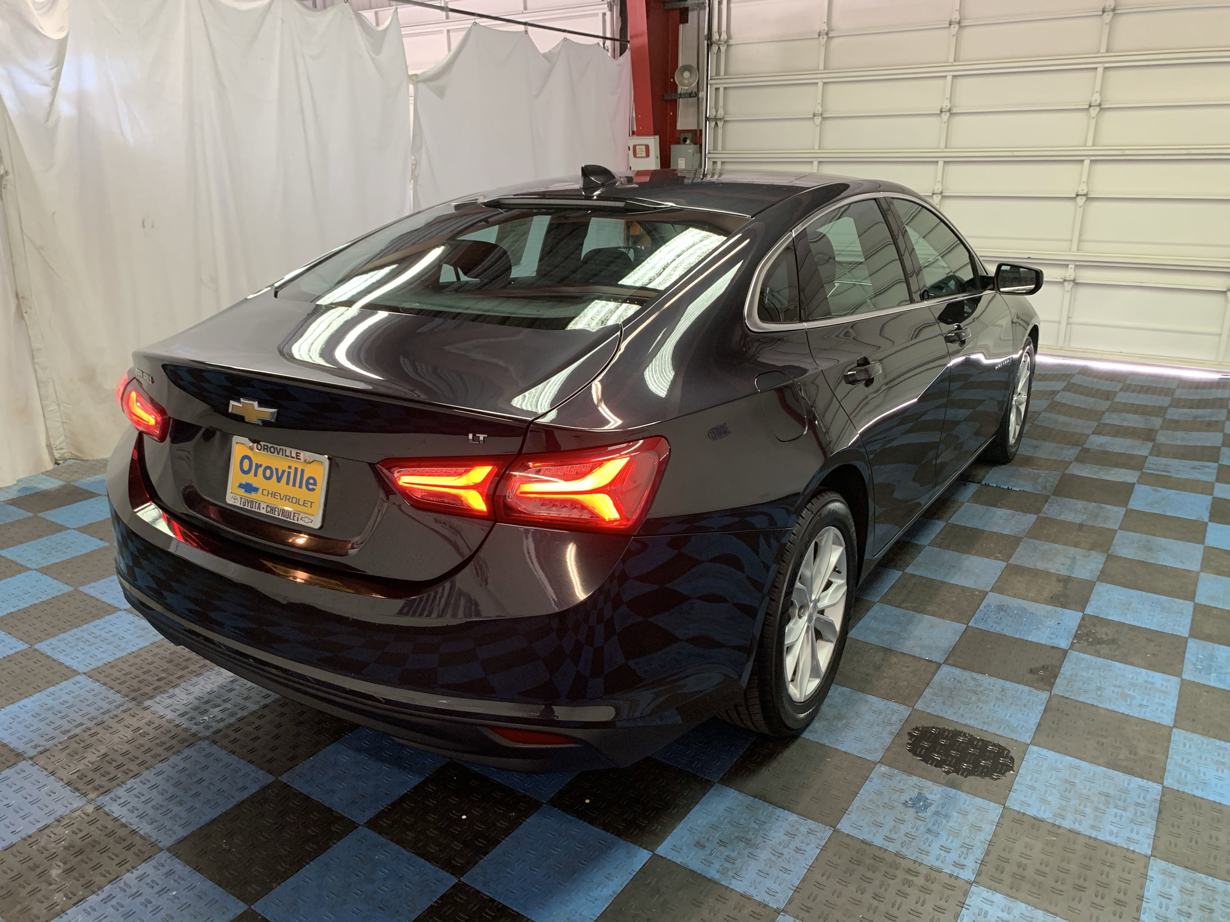2022 Chevrolet Malibu 1LT photo 4