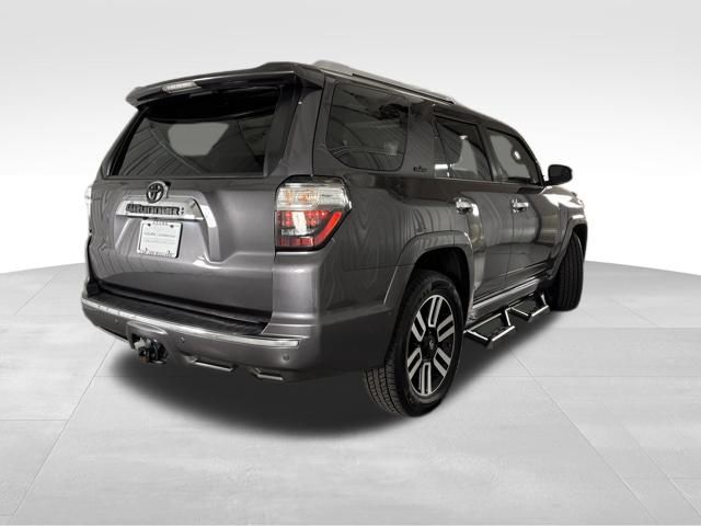 2022 Toyota 4Runner Limited photo 7