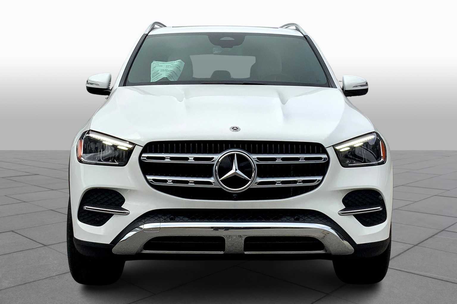 2025 Mercedes Benz GLE 350 4MATIC photo 3