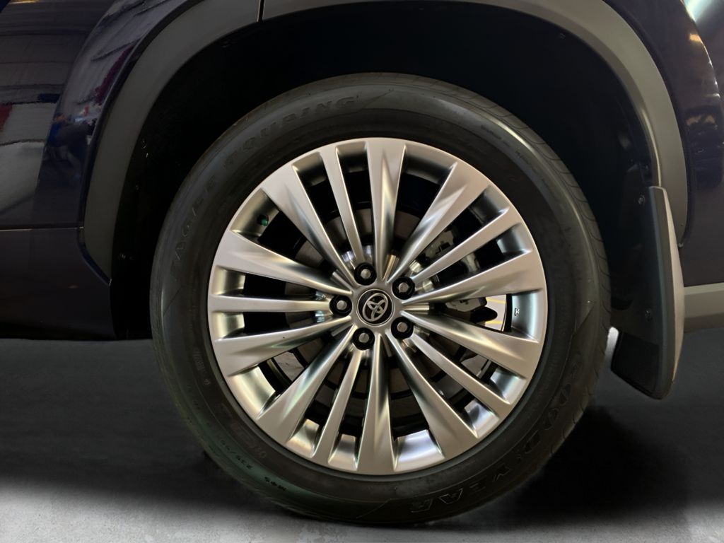 2025 Toyota Highlander XLE XSE Platinum Limited photo 29