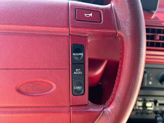 1992 Ford Mustang GT photo 25