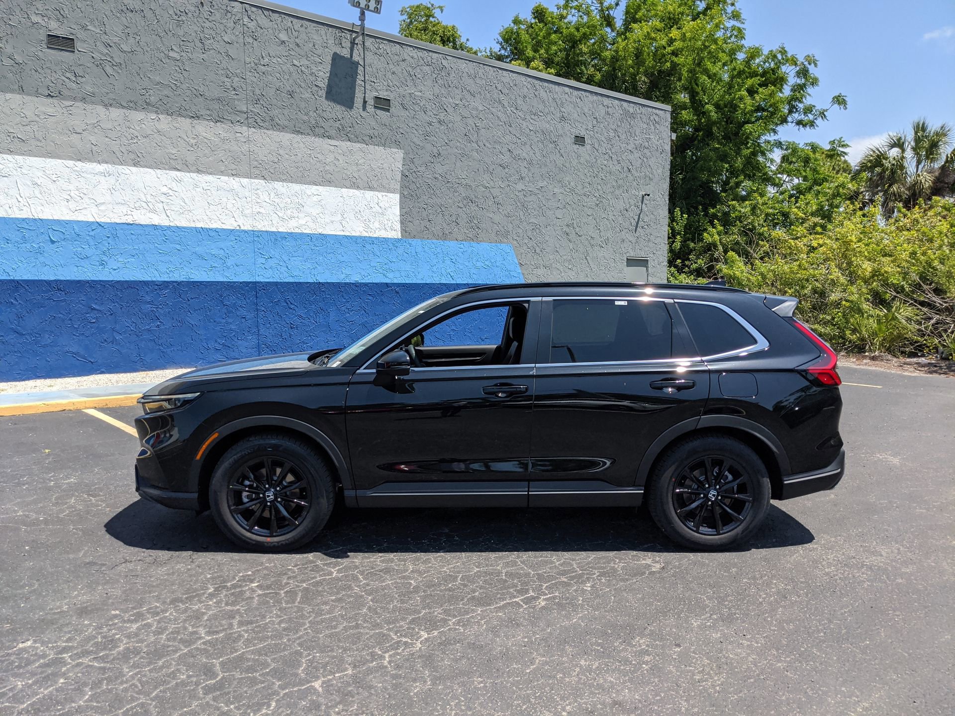 2025 Honda CR-V Sport-L photo 8