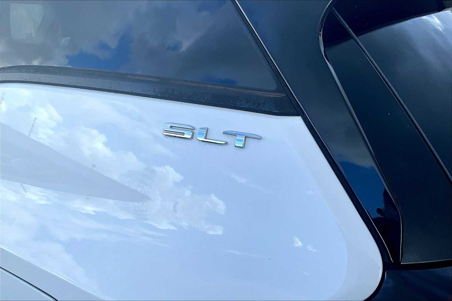 2022 Gmc Terrain SLT photo 29
