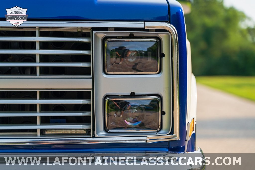 1985 Chevrolet C/K Pickup photo 13