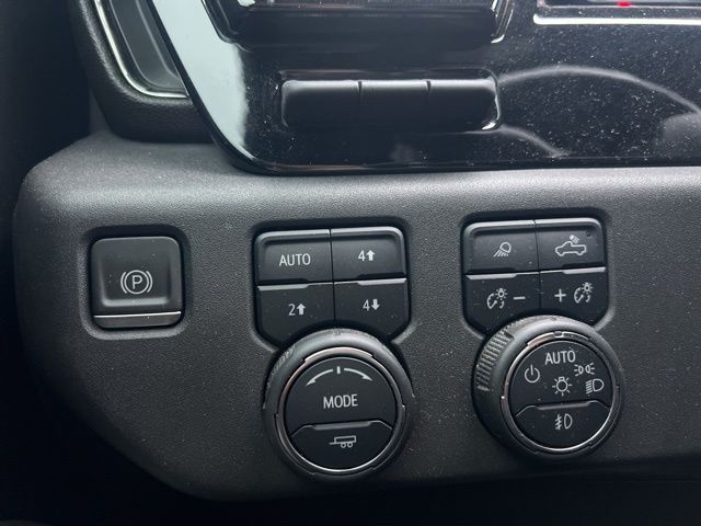 2022 Chevrolet Silverado 1500 ZR2 photo 24