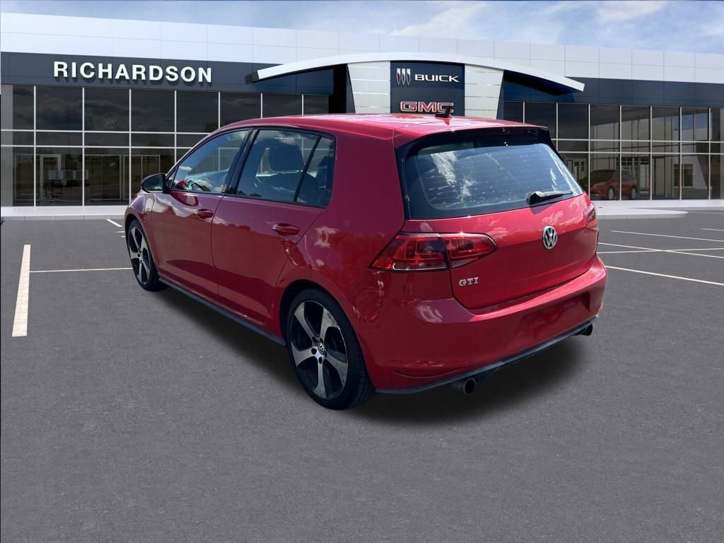 2015 Volkswagen Golf GTI S photo 3