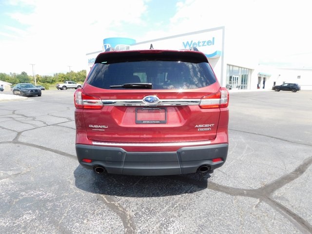 2022 Subaru Ascent Touring photo 3