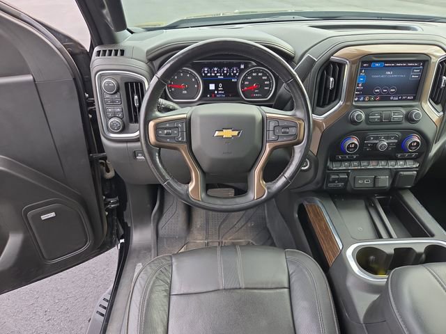 2022 Chevrolet Silverado 1500 High Country photo 12