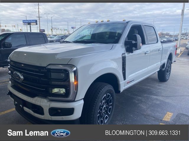 2026 Ford F-250 Super Duty Platinum's photo