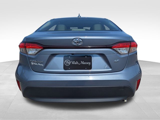 2023 Toyota Corolla LE photo 4
