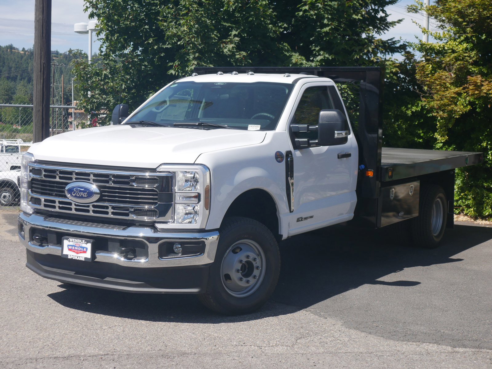 2024 Ford F-350 XL photo 2
