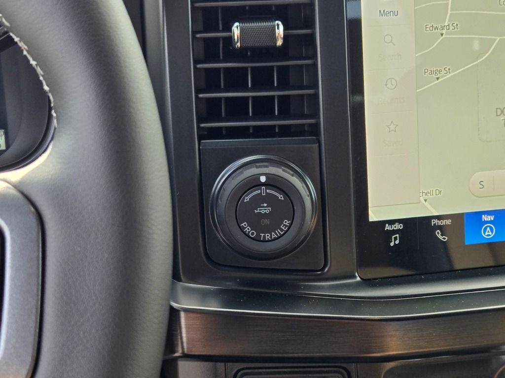 2026 Ford F-350 Lariat photo 26