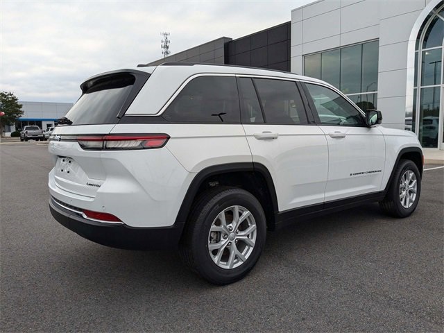 2023 Jeep Grand Cherokee Limited photo 3