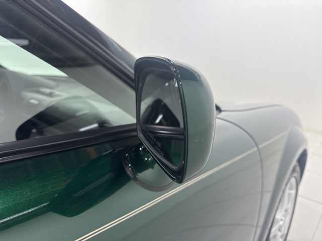 2001 Toyota MR2 Spyder photo 20