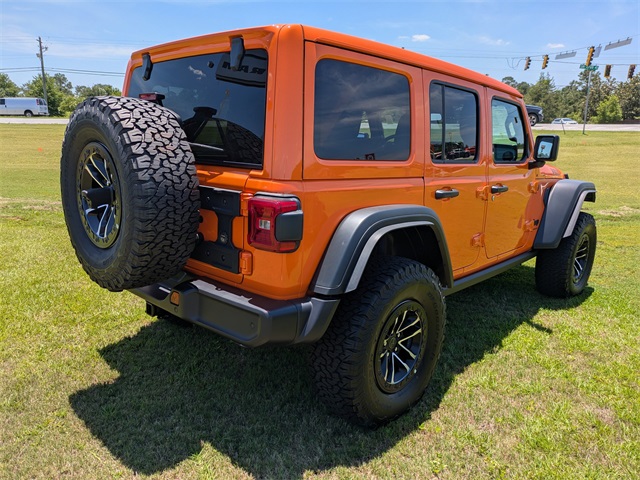 2025 Jeep Wrangler Willys photo 3
