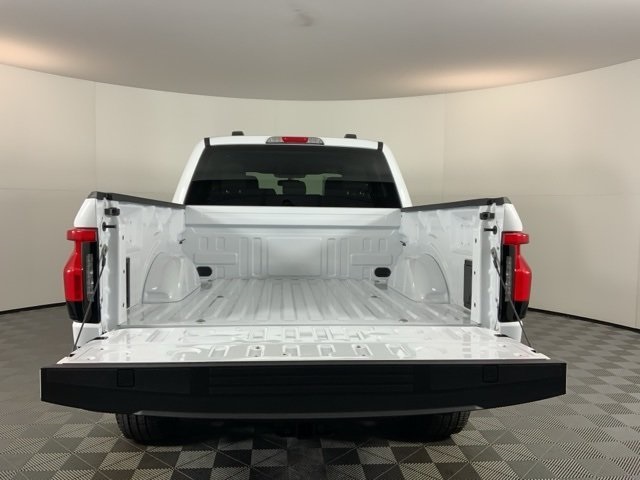 2024 Ford F-150 Lightning photo 7