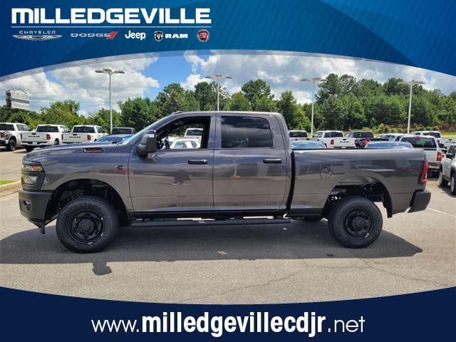 2025 Ram 2500 Tradesman photo 2
