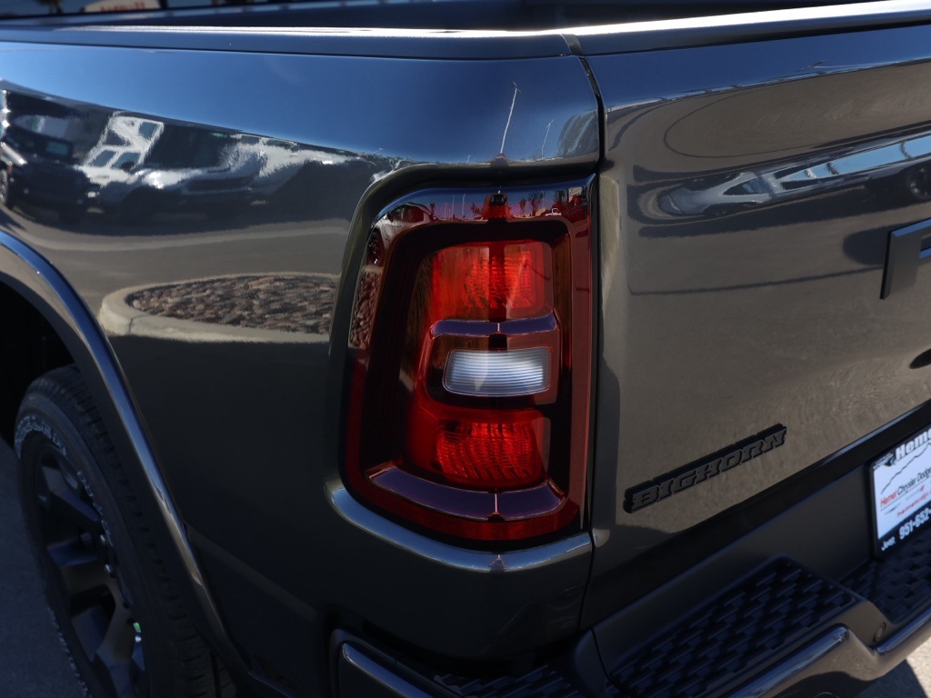 New 2026 Granite Crystal Metallic Clear-Coat Exterior Paint RAM Big Horn/Lone Star image 6