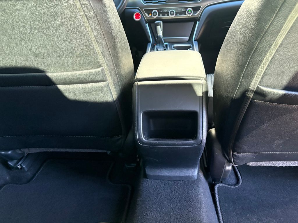 2022 Honda Accord LX photo 20