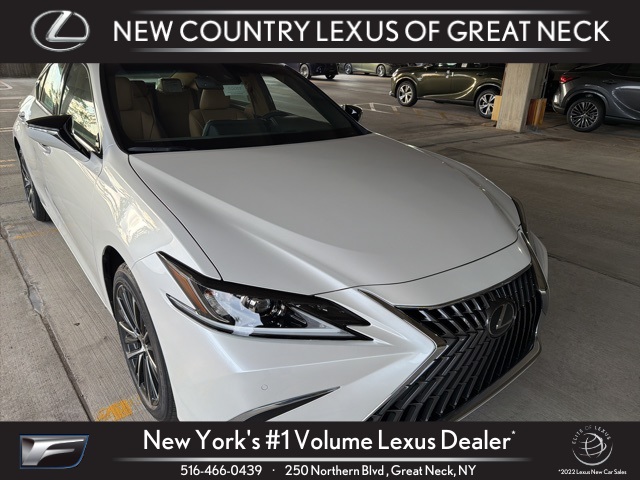 2025 Lexus ES 350's photo