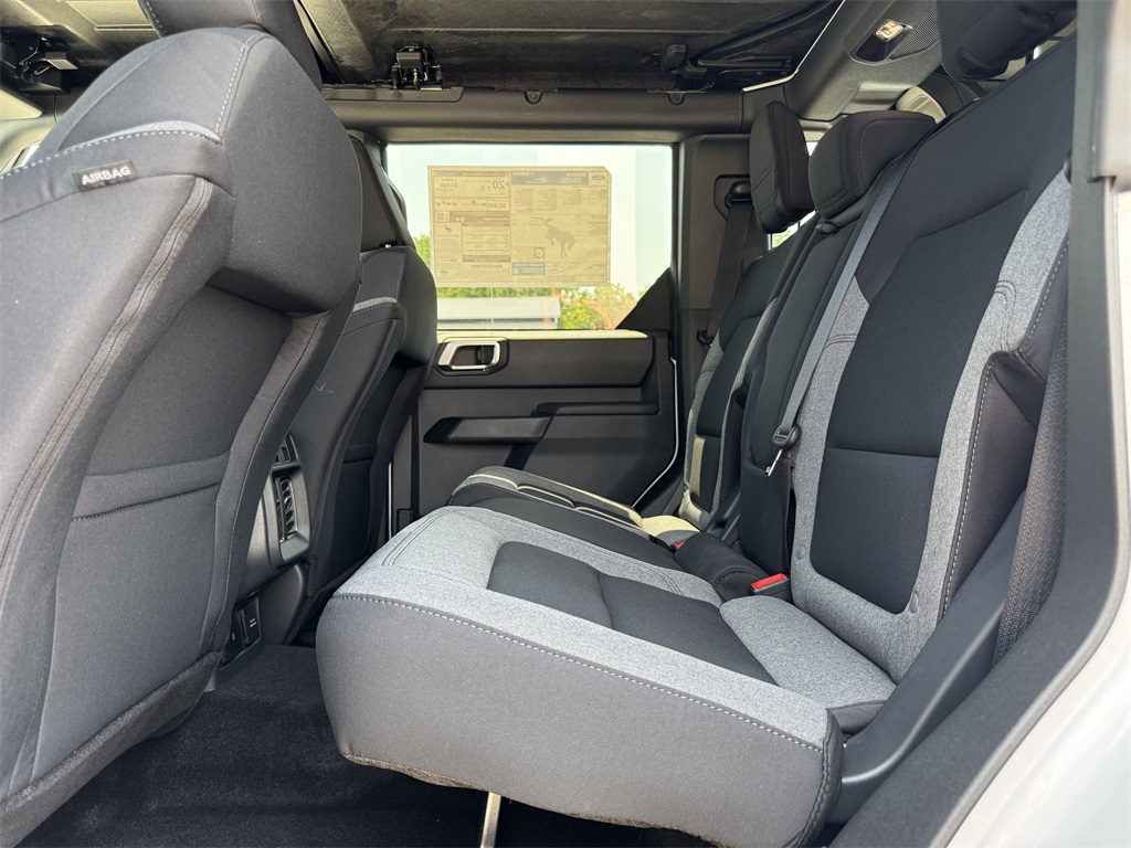 2025 Ford Bronco Big Bend photo 32