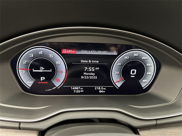 2023 Audi Q5 45 S line Premium Plus photo 5
