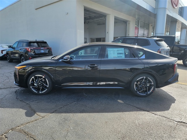 2025 Kia K4 GT-Line photo 4
