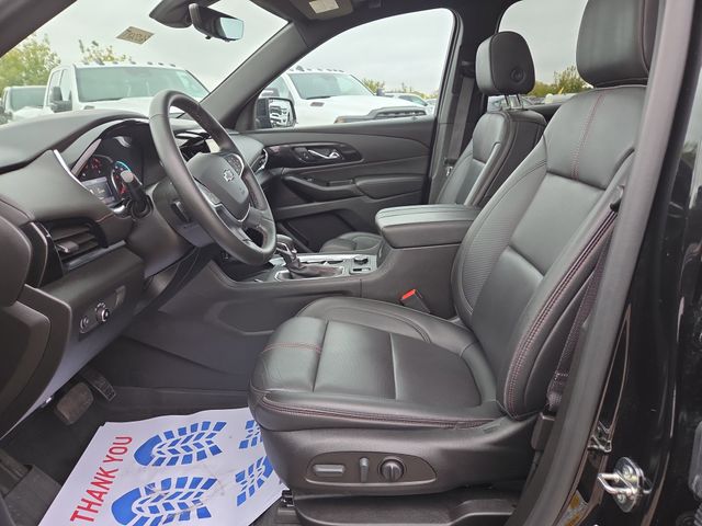 2023 Chevrolet Traverse RS photo 4