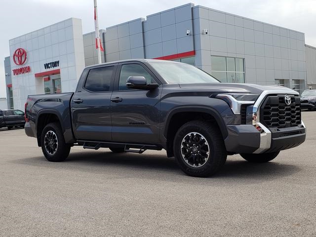 2025 Toyota Tundra SR5 CrewMax photo 3
