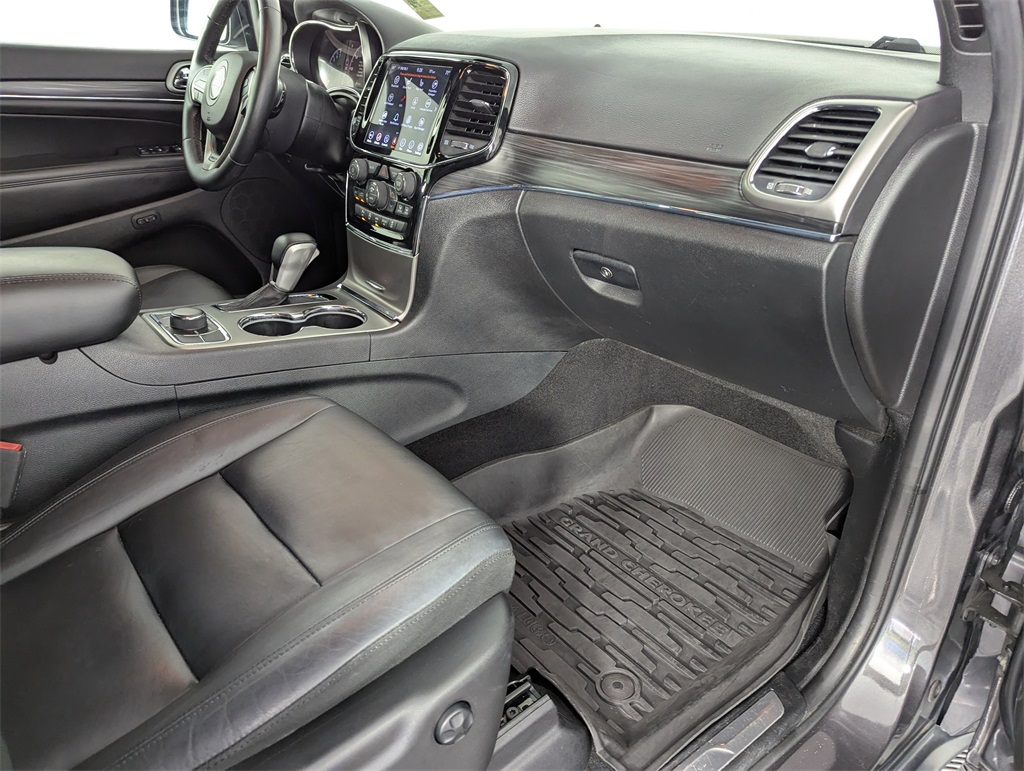 2019 Jeep Grand Cherokee Limited photo 32