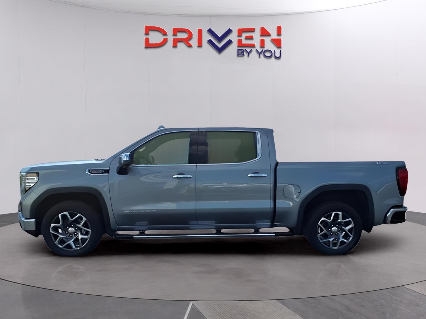 2024 Gmc Sierra 1500 SLT photo 2