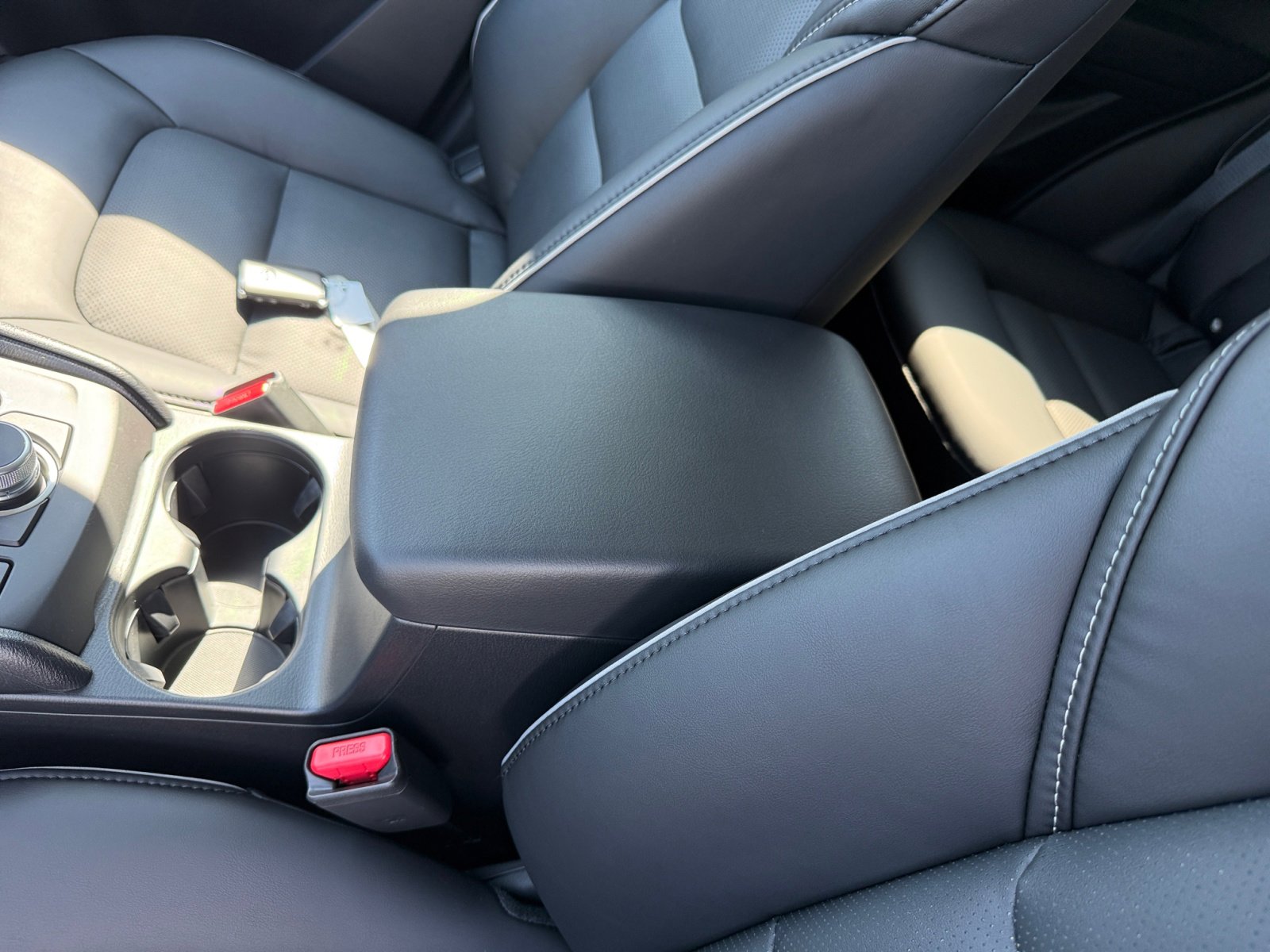 2025 Mazda CX-5 2.5 Select photo 14