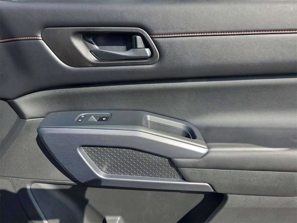 2023 Nissan Pathfinder Rock Creek photo 24