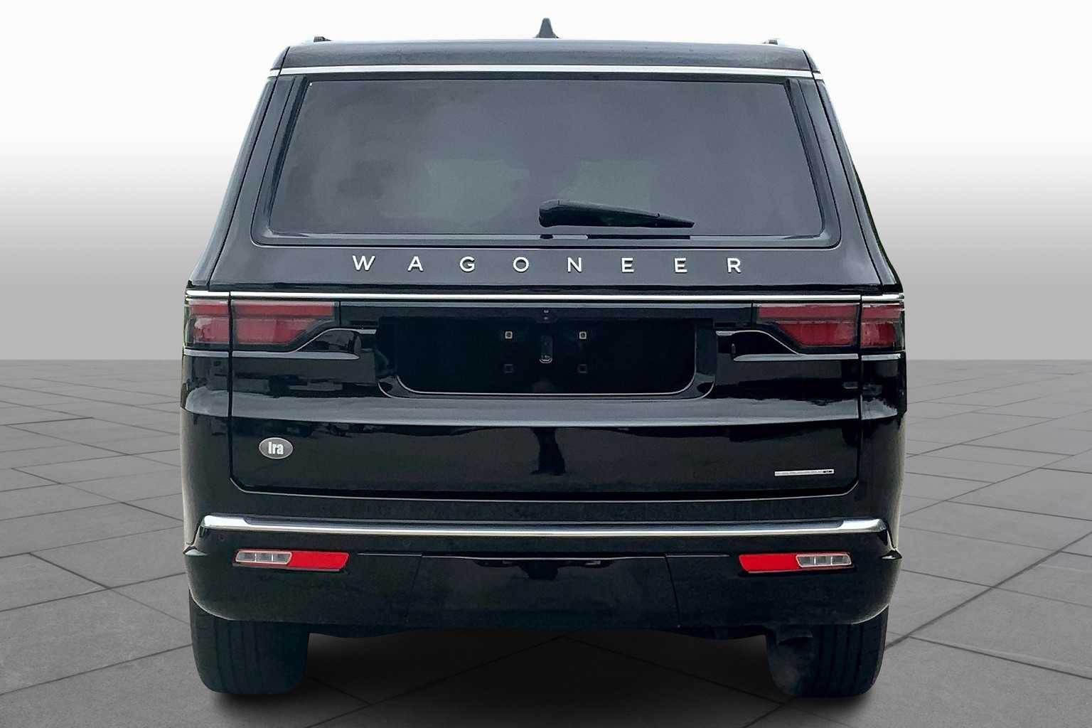 2024 Jeep Wagoneer L Series II photo 4
