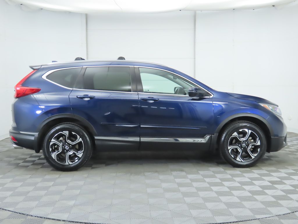 2018 Honda CR-V Touring photo 2
