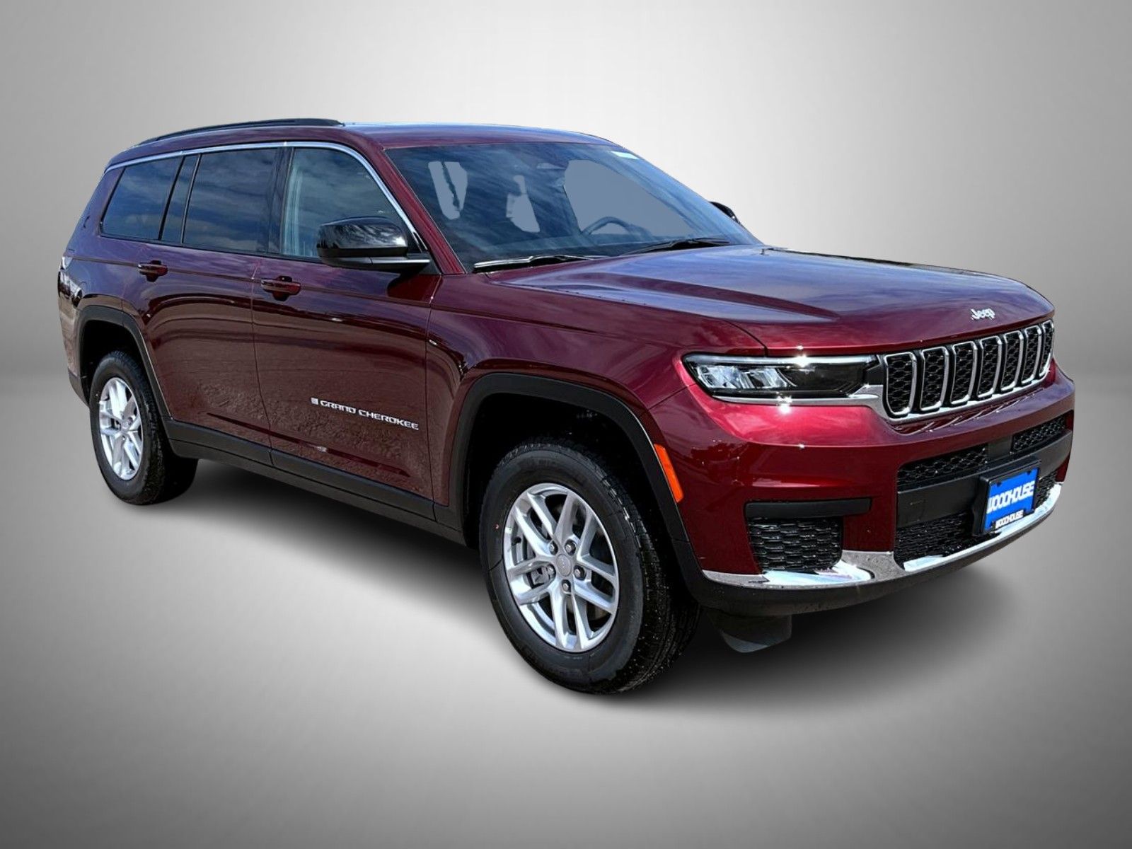 2025 Jeep Grand Cherokee Laredo photo 3
