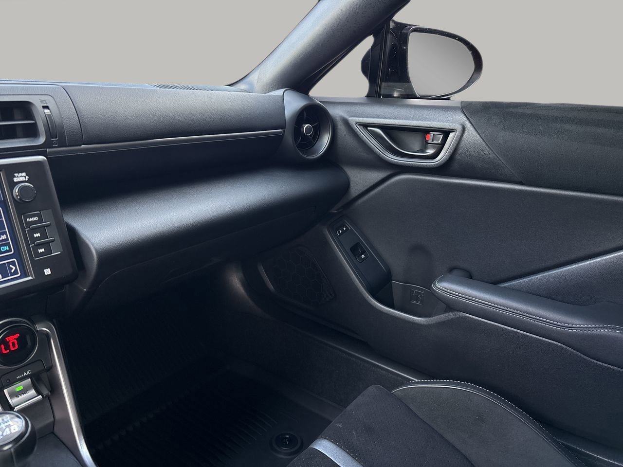 2023 Toyota GR86 Premium photo 14