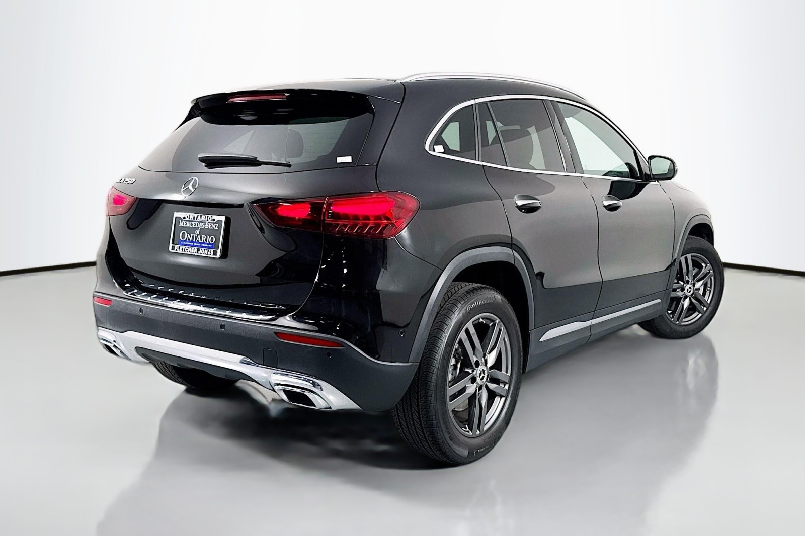 2025 Mercedes Benz GLA 250 photo 9