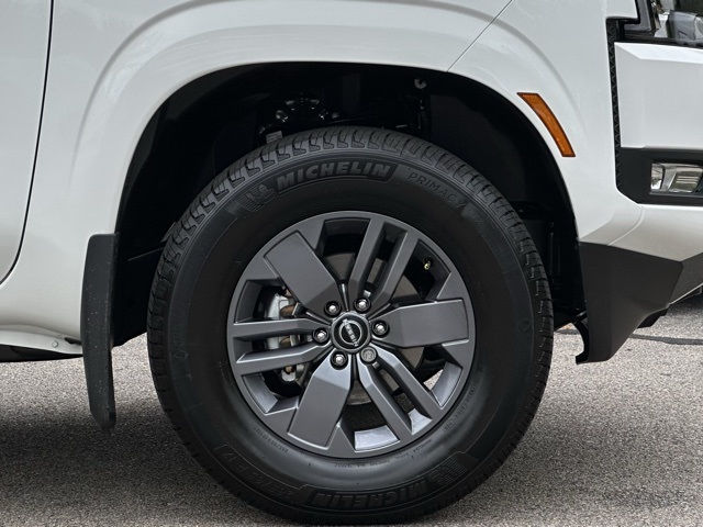 2025 Nissan Frontier Crew Cab SV photo 30