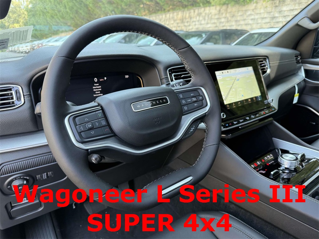 2025 Jeep Wagoneer L Series III photo 2