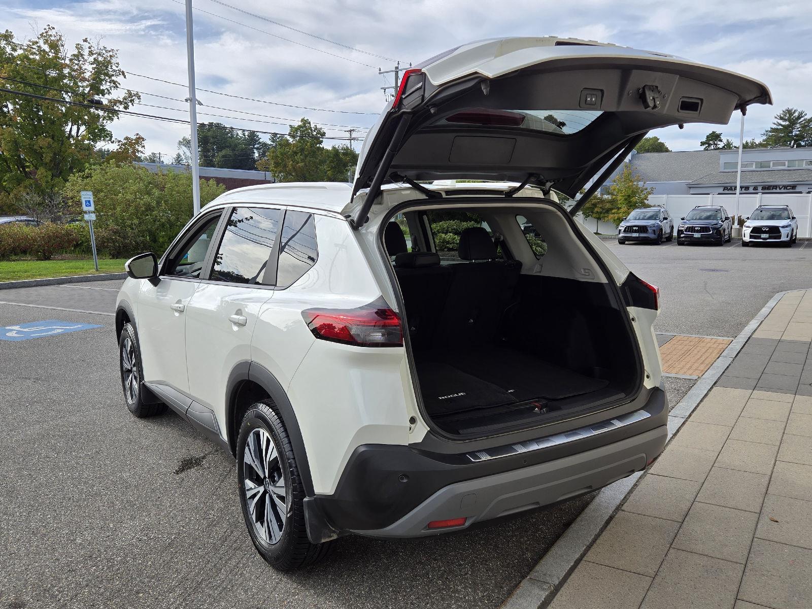 2023 Nissan Rogue SV photo 20