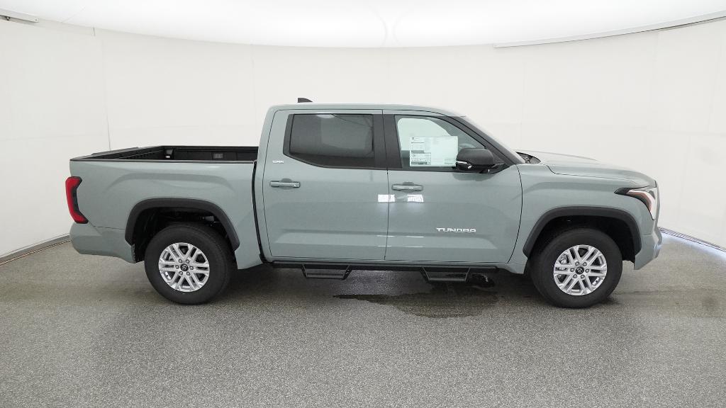 2025 Toyota Tundra SR5 photo 23