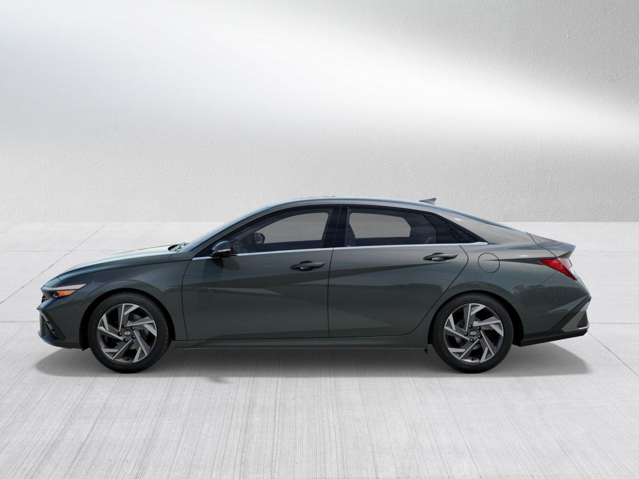 2025 Hyundai Elantra Hybrid Limited photo 3