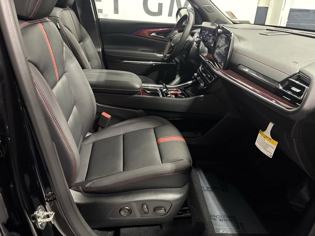 2026 Chevrolet Traverse RS photo 25