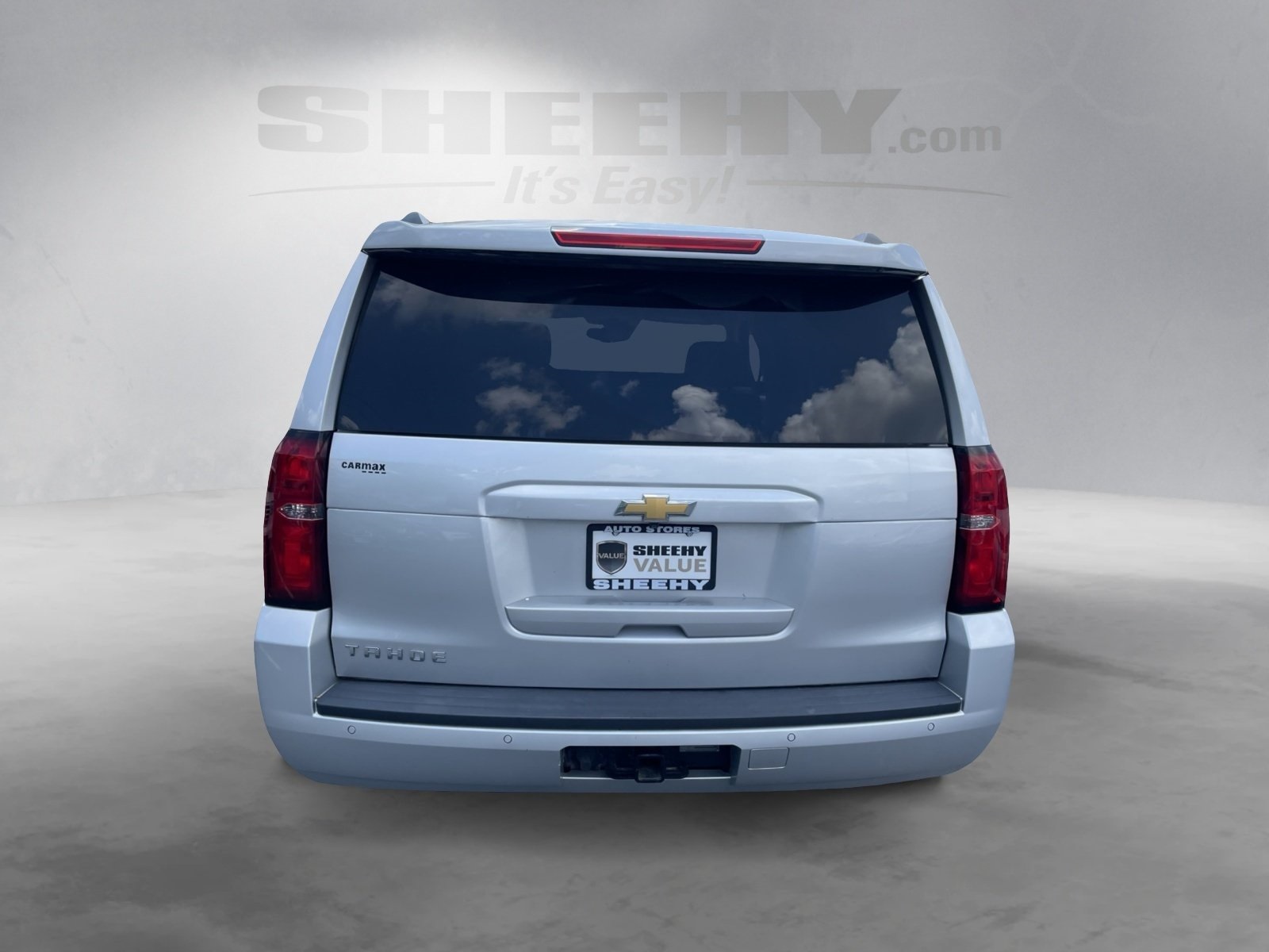 2020 Chevrolet Tahoe LT photo 3