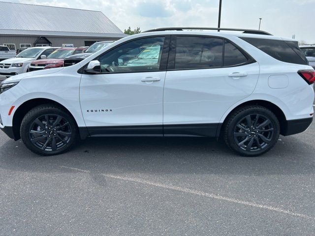 2024 Chevrolet Equinox RS photo 2