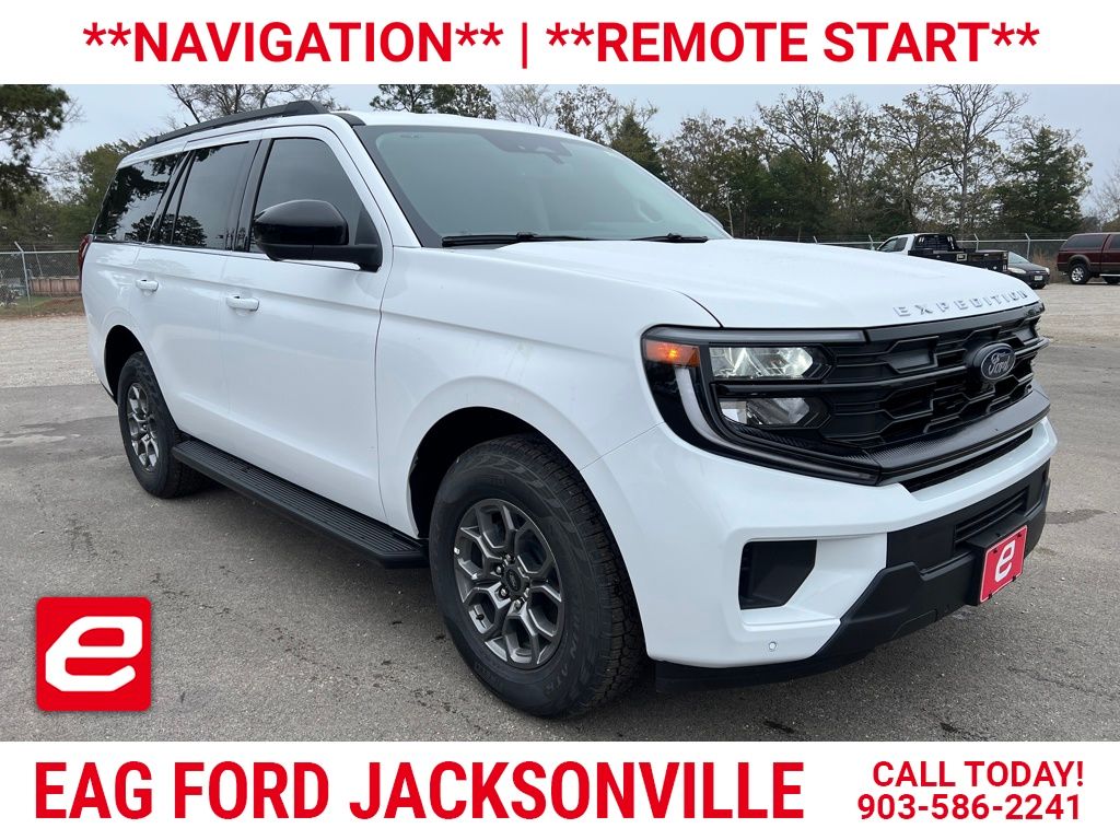 2025 Ford Expedition Active's photo