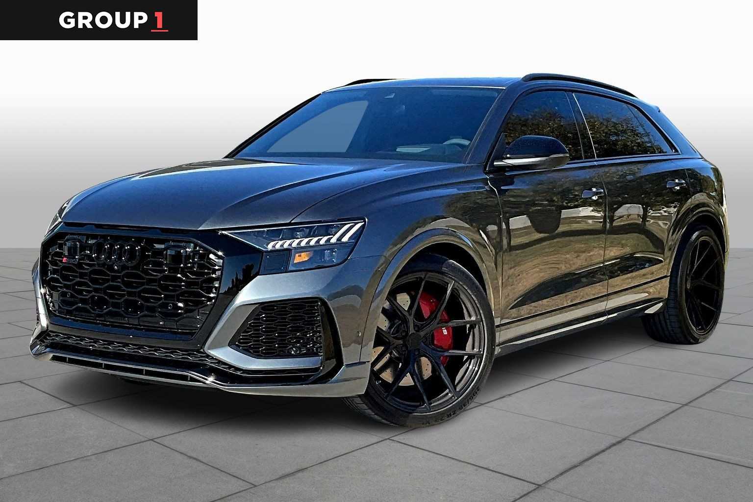 2024 Audi RS Q8 Base's photo