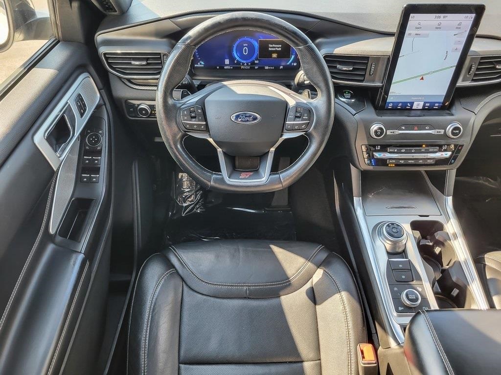 2020 Ford Explorer ST photo 12