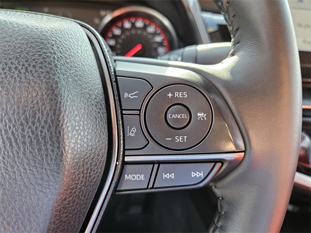 2022 Toyota Camry XSE photo 25